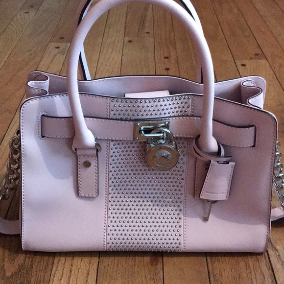 Michael Kors Handbags - Michael Kors small Hamilton purse